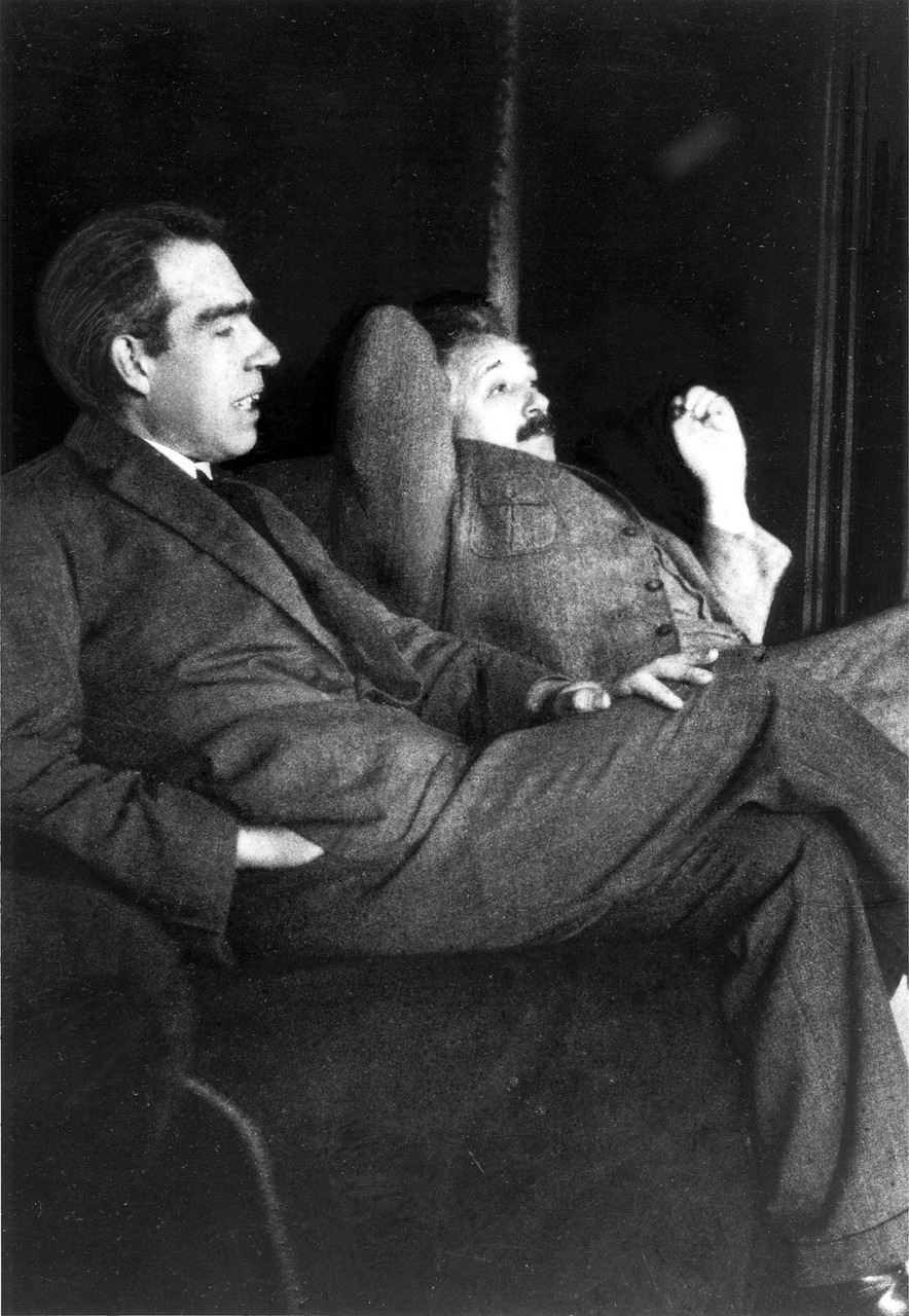 Niels Bohr.jpg