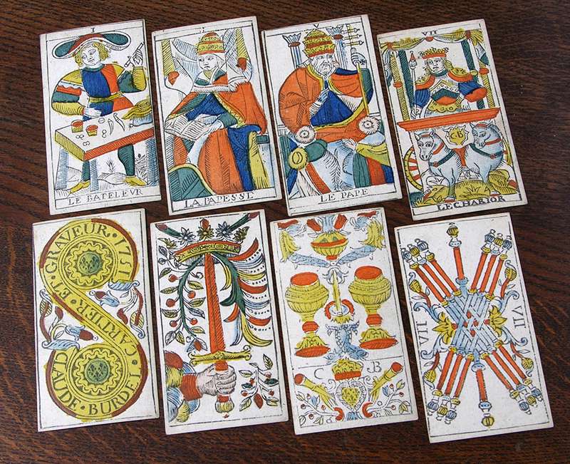 Tarot Kartlarının Enerjisi.jpg