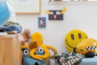 Reupholster an Ottoman for a Kid’s Room: Step-by-Step Guide