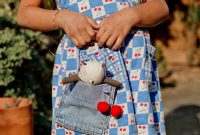 DIY No-Sew Kids’ Purse from Old Jeans