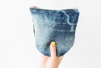 Transform Old Jeans Into a Stylish Denim Clutch in One Hour