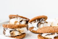 Butterscotch & Toasted Marshmallow Gingersnap Sandwiches