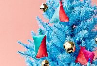 DIY Velvet Color-Blocked Christmas Ornaments: Step-by-Step Guide