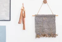 Embroidered Wall Crawl Art: Simple DIY Textile Wall Hanging