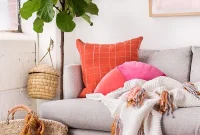 DIY Tassel Blanket Tutorial for a Cozy Winter Home
