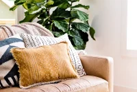How to Sew a Reversible Pillow: Flip and Reverse for Two Looks