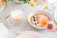 Host a Chic Brunch with Friends: Simple Stylish Ideas
