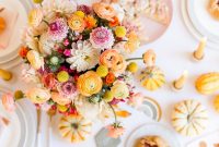 Cozy Colorful Modern Thanksgiving Tablescape Ideas