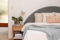Statement-Making DIY King Size Half-Circle Headboard
