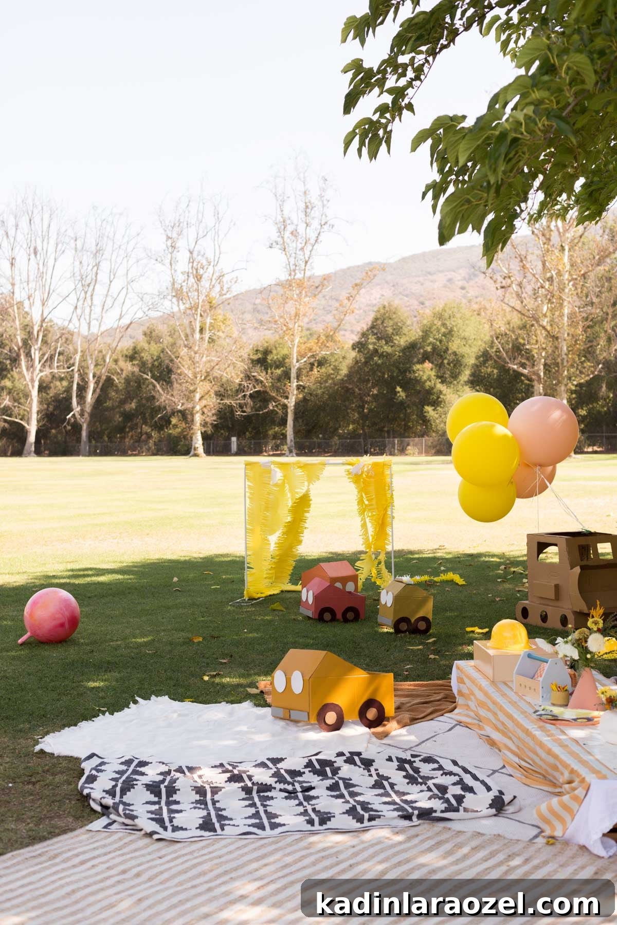 Construction and Car-Themed Birthday Party Ideas for Kids 4 cute kids party at a park that is car and construction themed