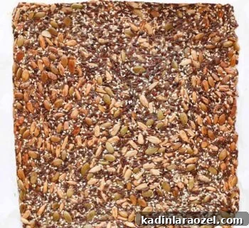 Crispy Seed Crackers Recipe: Homemade Savory Snack 20 img 107163 19