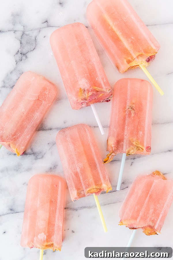 Champagne Poptail Recipe for New Year’s Eve Celebration 5 A champagne poptails recipe for New Year's Eve