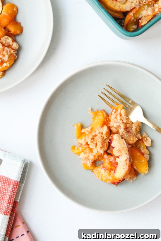 Easy Peach Crumble Recipe