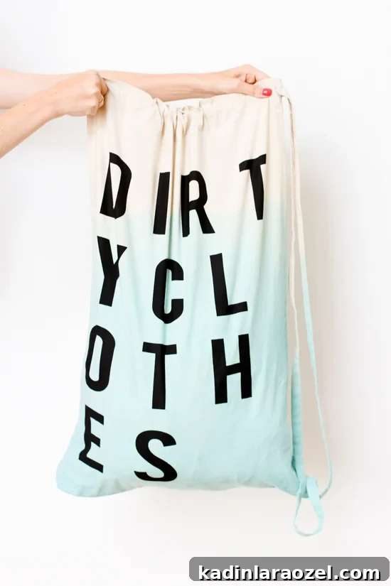 Dip-Dye a Laundry Bag Fast: Simple Step-by-Step Guide 2 DIY Dip Dyed Laundry Bag