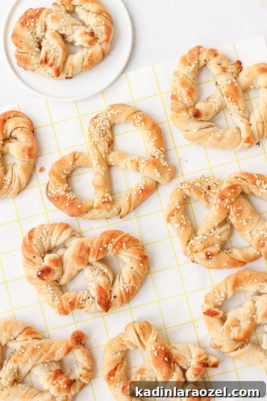 Game Night Snack: Homemade Ranch Pretzels with Sriracha Marinara 6 Recipe for (Easy) Homemade Pretzels and Sriracha Marinara