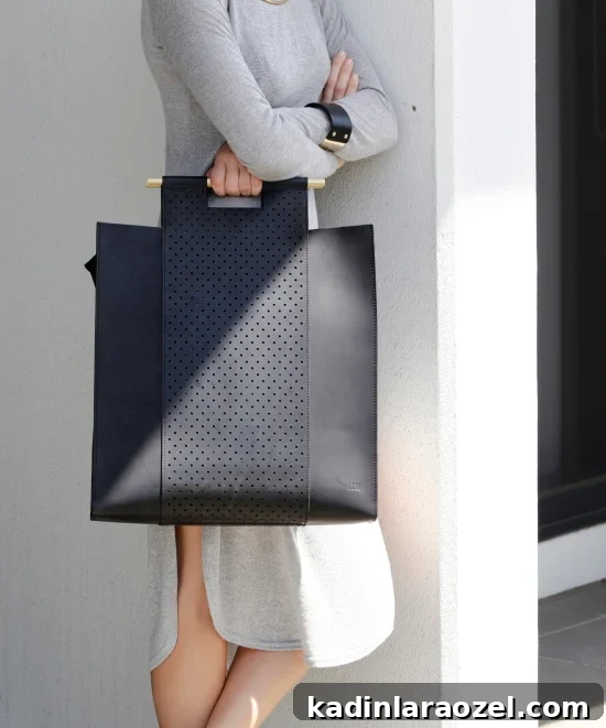 Fall Fashion: 11 Essential Bags You Need This Season 12 It's In The Bag: 11 Must-Have Bags for Fall