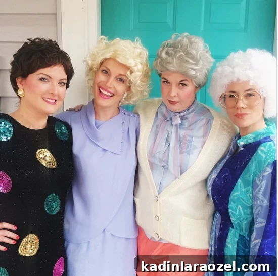 24 Awesome DIY Halloween Costumes to Try This Year // DIY Golden Girls Costume