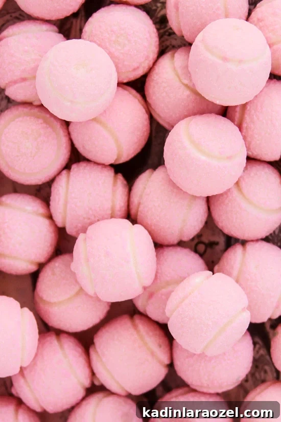 Pastel Candy DIY Inspired by the Tennis Backhand Trend 6 Pink!