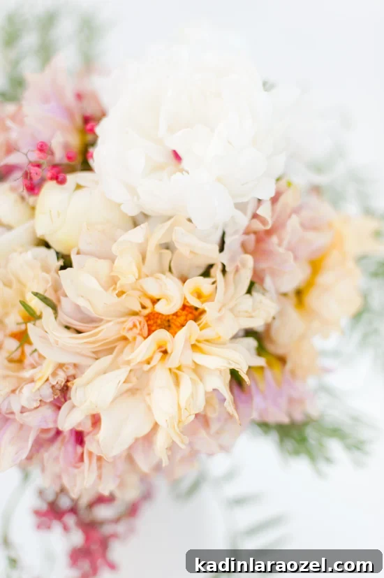 Centerpiece Spotlight: The Secret Ingredient for Gorgeous Holiday Tablescape 2 Dahlias