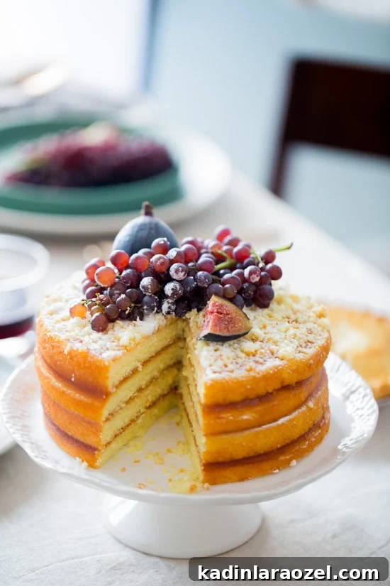 29 Irresistible Thanksgiving Recipes Your Guests Will Love 19 apple layer cake