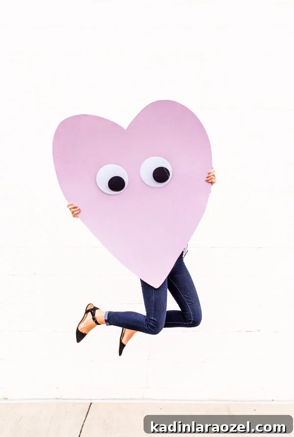 Giant Googly Eye DIY Heart Telegram