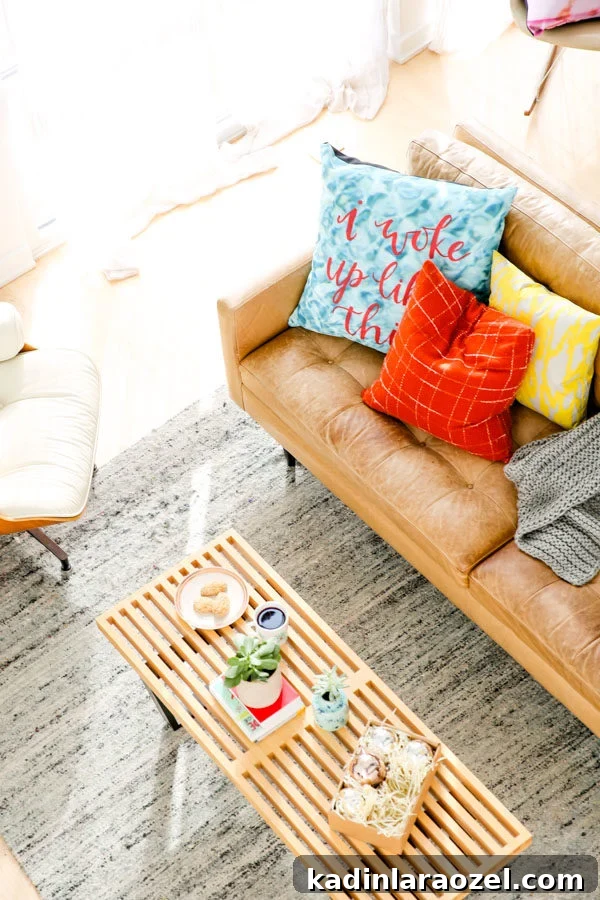 6 Vibrant Interior Designs Packed with Bold Color and Personality 5 Colorful bold accessories