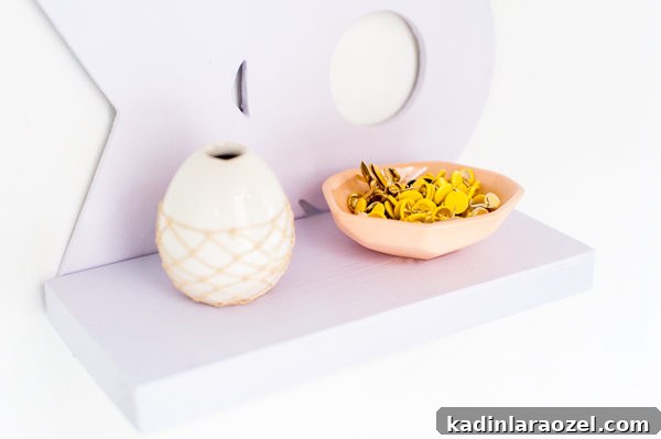 V-Day Mini DIY Shelves