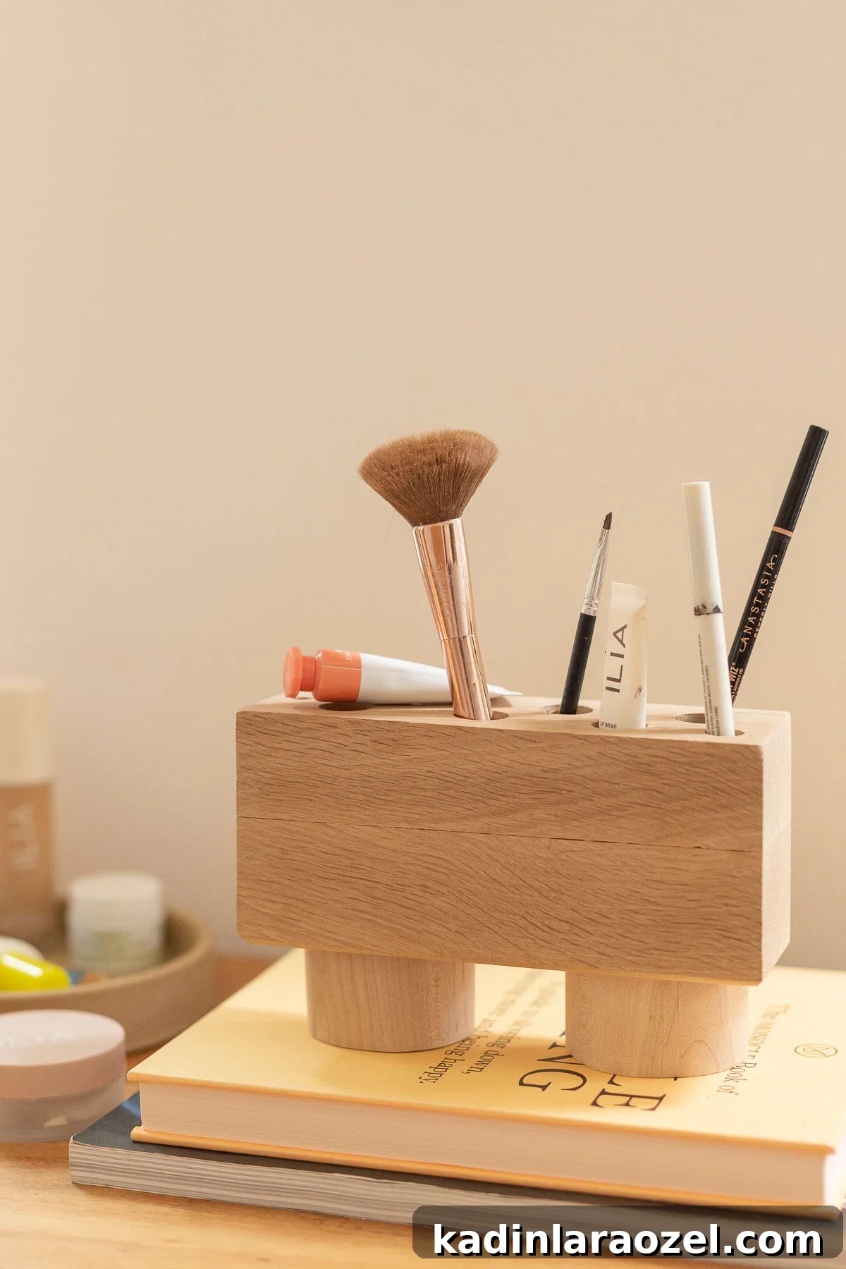 DIY Pencil Holder Makeover: Stylish Steps to Upcycle a Holder 6 Minimal modern wood makeup brush organizer