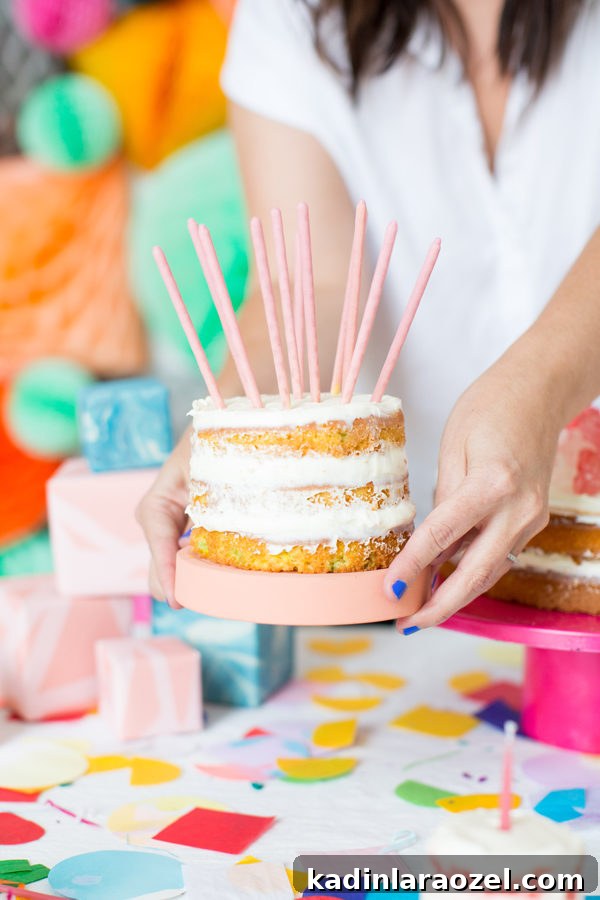 99 Problems? 17 Cakes That’ll Fix Your Monday 12 Mini naked cake