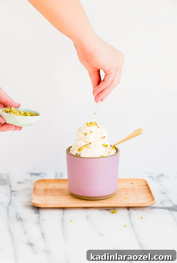 Pistachio Pear Ice Cream Recipe: Creamy, Nutty Frozen Dessert 2 Pistachio pear ice cream recipe