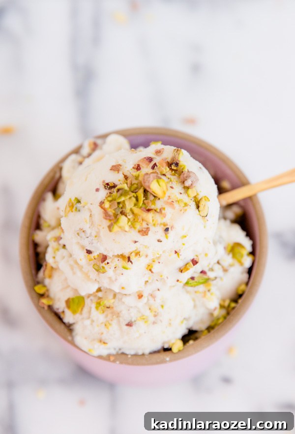Pistachio Pear Ice Cream Recipe: Creamy, Nutty Frozen Dessert 3 Pistachio pear ice cream recipe