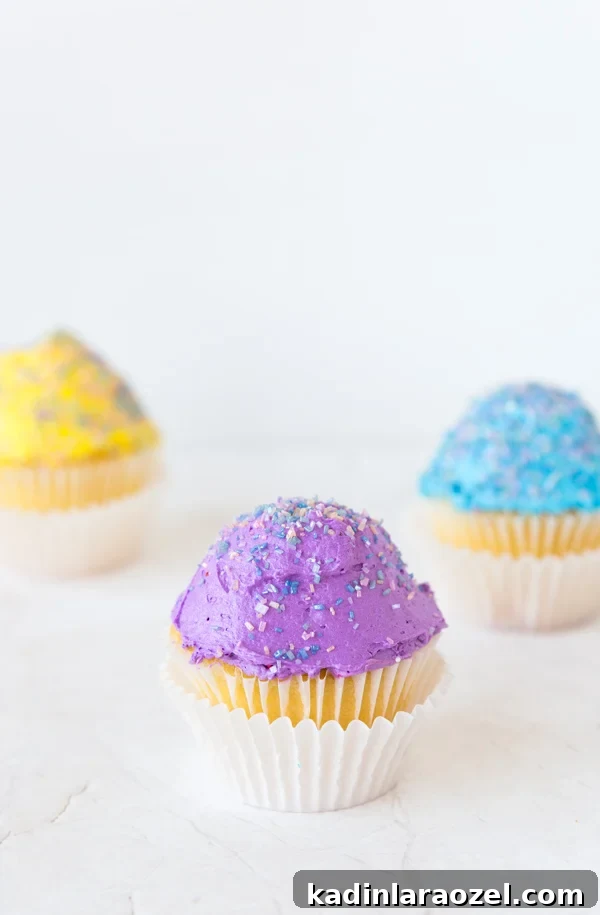 DIY Ikea Cupcake Stand in 60 Seconds for $2 4 Colorful cupcakes!