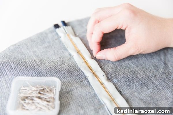 How to transform old jeans into a denim clutch in about an hour