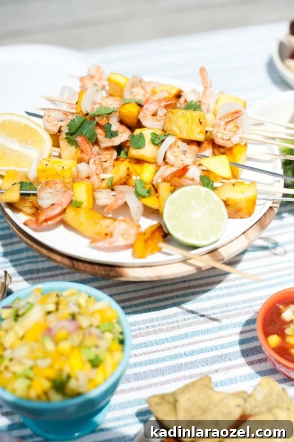 Summer Outdoor Entertaining Ideas with Crowd-Pleasing Recipes 6 Outdoor summer entertaining ideas and recipes