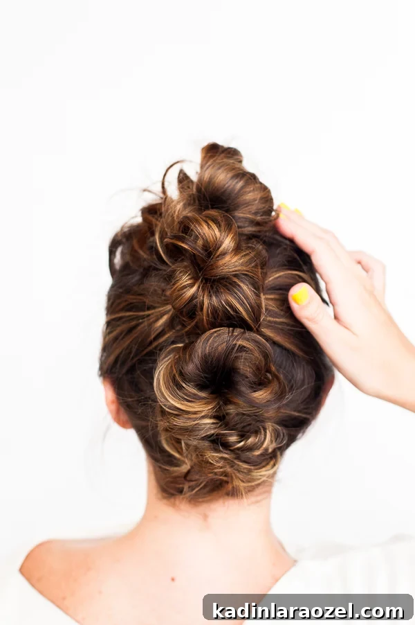 Hair Tutorial // Go from Day to Night with this Messy Bun Faux Hawk (2 Ways)