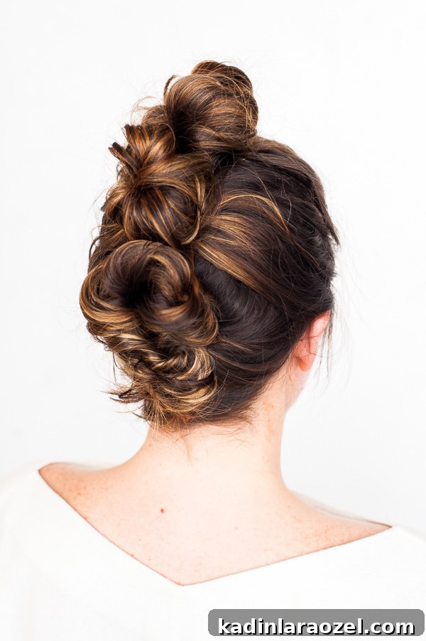 Hair Tutorial // Go from Day to Night with this Messy Bun Faux Hawk (2 Ways)
