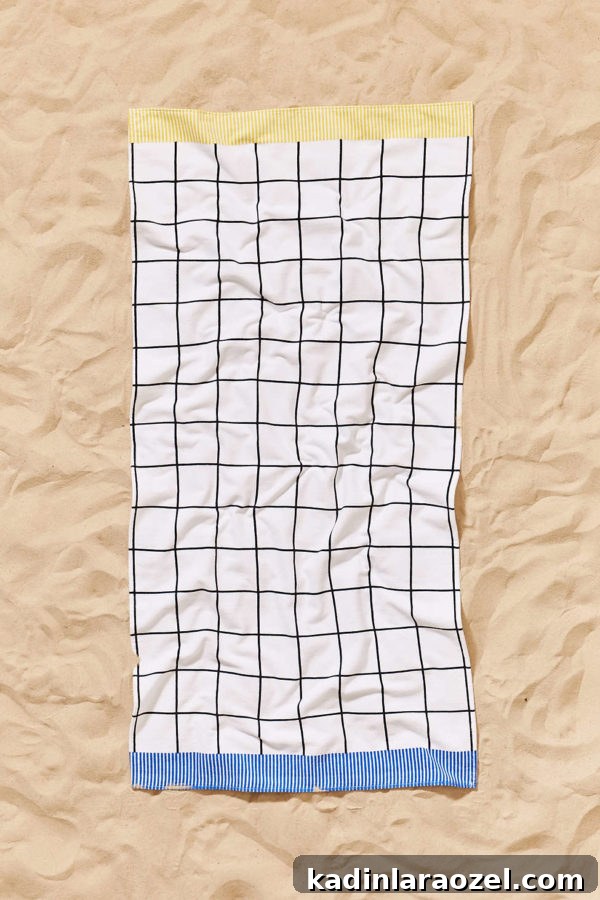 Grid pattern beach towel
