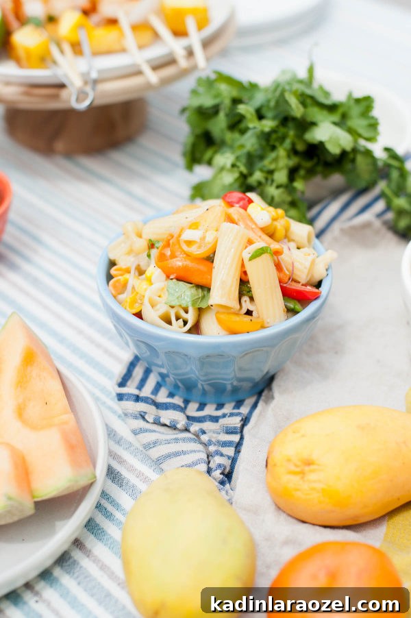 Hello Summer: 24 Irresistible Recipes for Hot Days 23 summer pasta recipe for entertaining