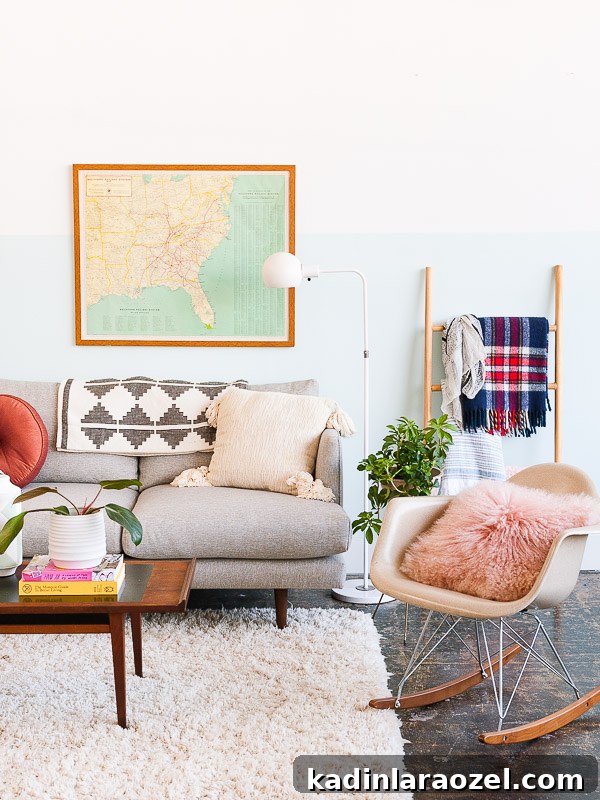 Fall Sofa Styling: Create a Cozy, Seasonal Living Room 6 How to style a sofa for fall