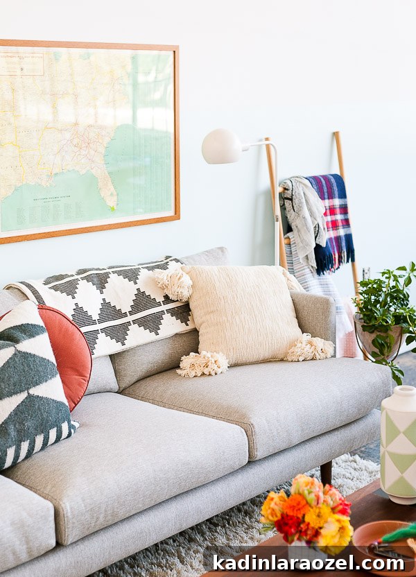 Fall Sofa Styling: Create a Cozy, Seasonal Living Room 8 How to style a sofa for fall