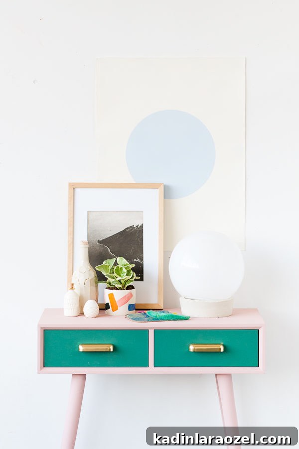 Mid-Century Entryway Table Makeover for Fall Refresh 7 Entryway Table Makeover For Fall with Unique Color Combo