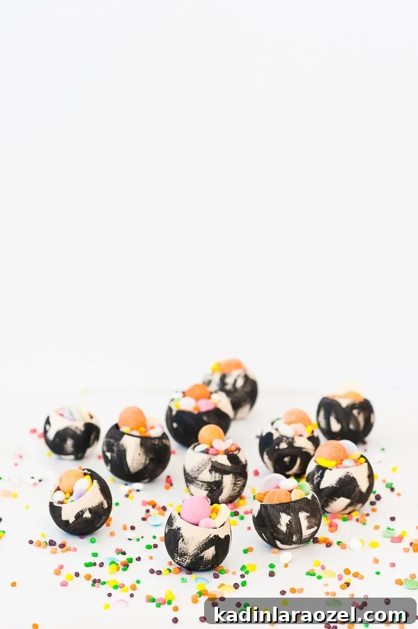 2 Minute Party Hack: Tiny Watercolor Candy Cups for Parties