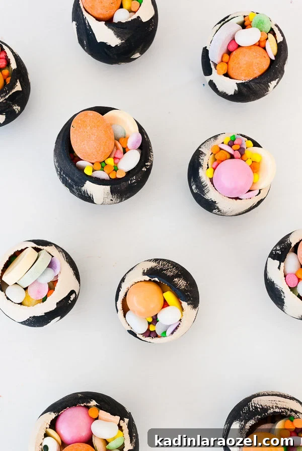2 Minute Party Hack: Tiny Watercolor Candy Cups for Parties