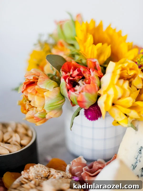 Thanksgiving Entertaining: 7 DIY Ideas for Hosting & Beyond 10 DIY grocery store florals