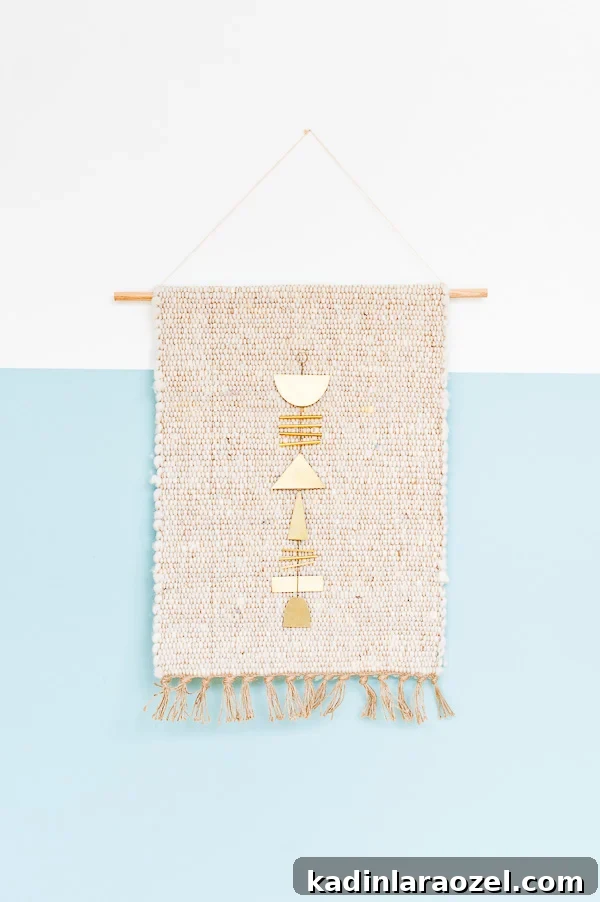 5 Minute DIY // Turn a 2x3 Rug into a Hanging Weaving