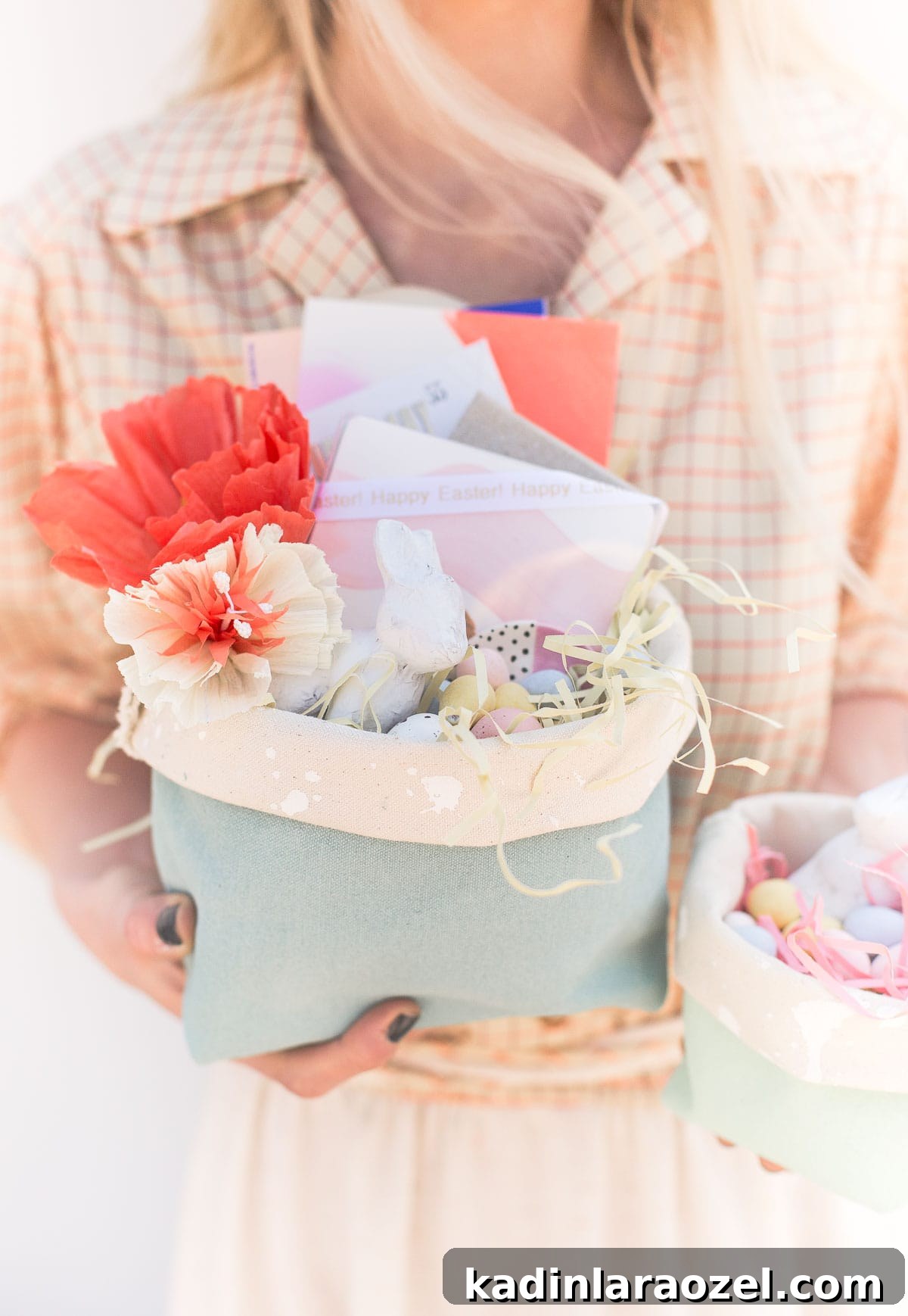 49 Clever DIY Home Organization Ideas to Maximize Space 36 Woman holding canvas baskets with Easter items inside