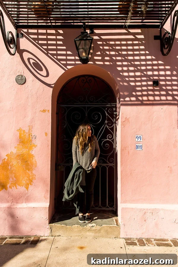 Brittni Mehlhoff shares her Cool Girls Travel Guide to Charleston on Paper & Stitch