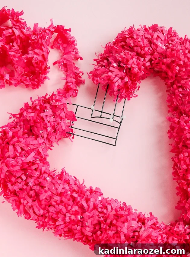 49 Creative DIY Valentine Gift Ideas for Loved Ones 30 wrapping pink boa around heart shaped wire wreath