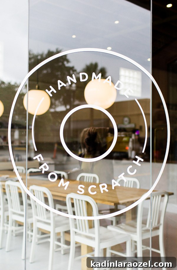 Cool Spots to Eat, Shop, and Drink in Jacksonville, Florida (A Travel Guide)