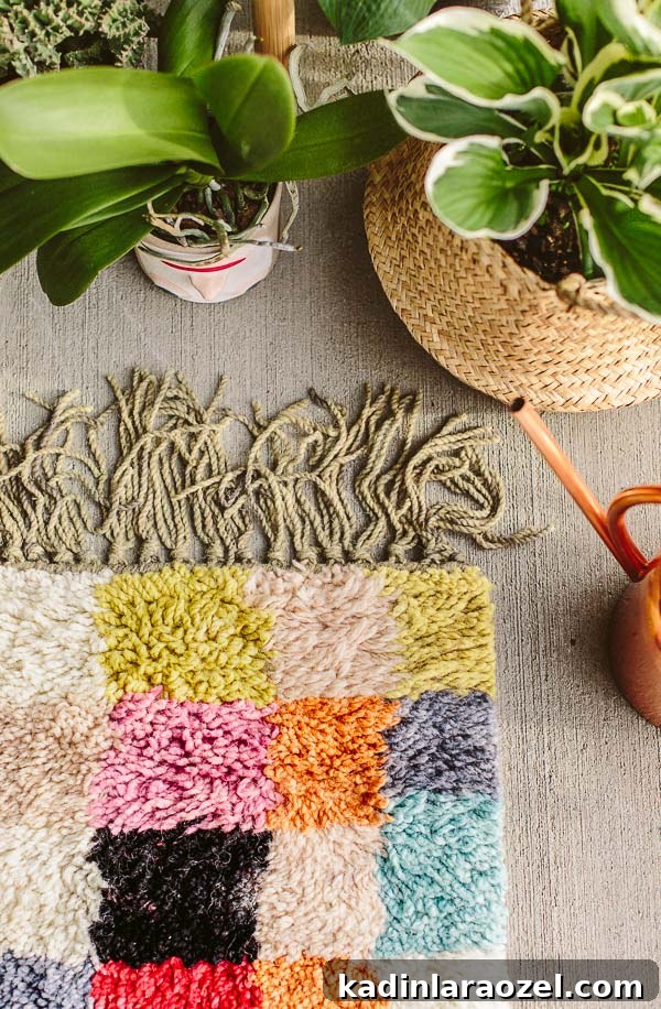 Tiny Balcony Makeover: Before and After Transformation Revealed 10 Colorful rug for an outdoor space